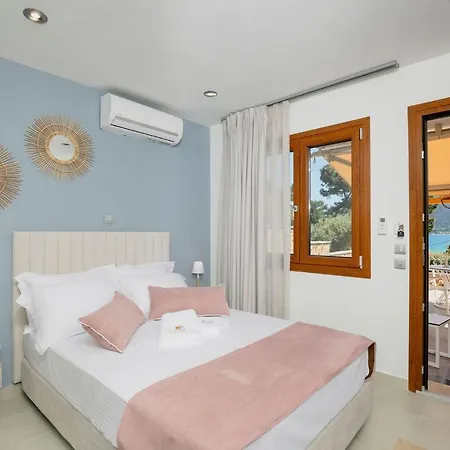 Apartahotel Kastrinos Maisonettes 4*