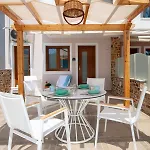 Kastrinos Maisonettes Lejlighedshotel 4*