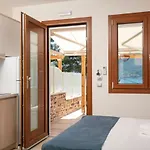 Kastrinos Maisonettes Lejlighedshotel