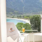 Kastrinos Maisonettes Lejlighedshotel 4*