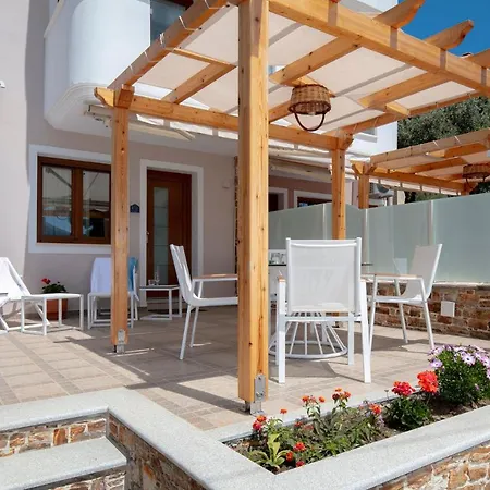 Kastrinos Maisonettes