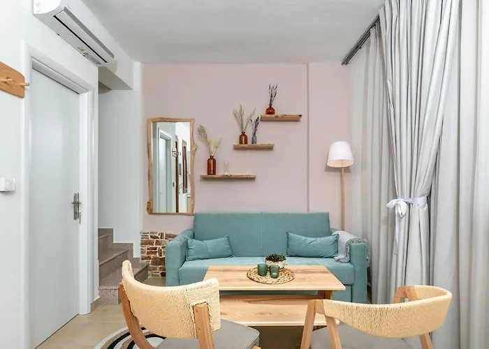 Kastrinos Maisonettes Aparthotel 4*