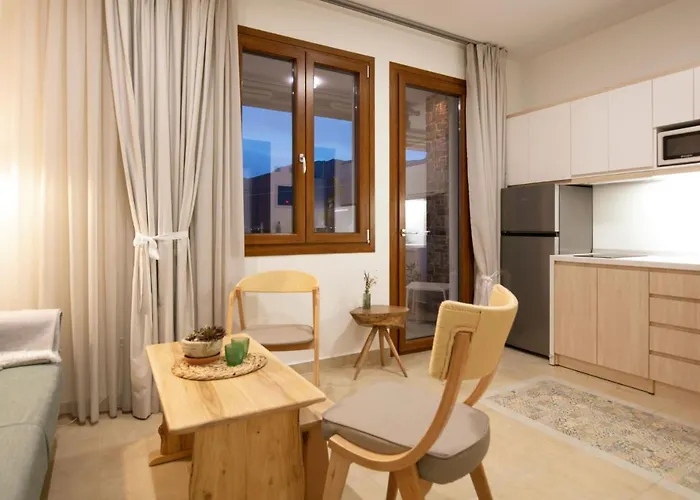 Kastrinos Maisonettes 4*